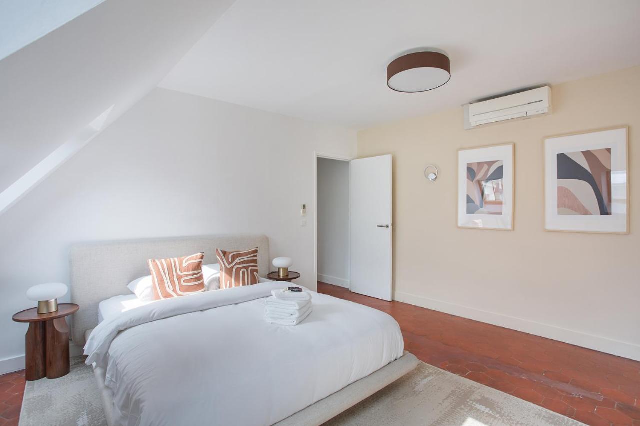 Apartement Montaigne George V By Studio Prestige Paris Eksteriør billede